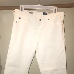 Cigarette crop jeans